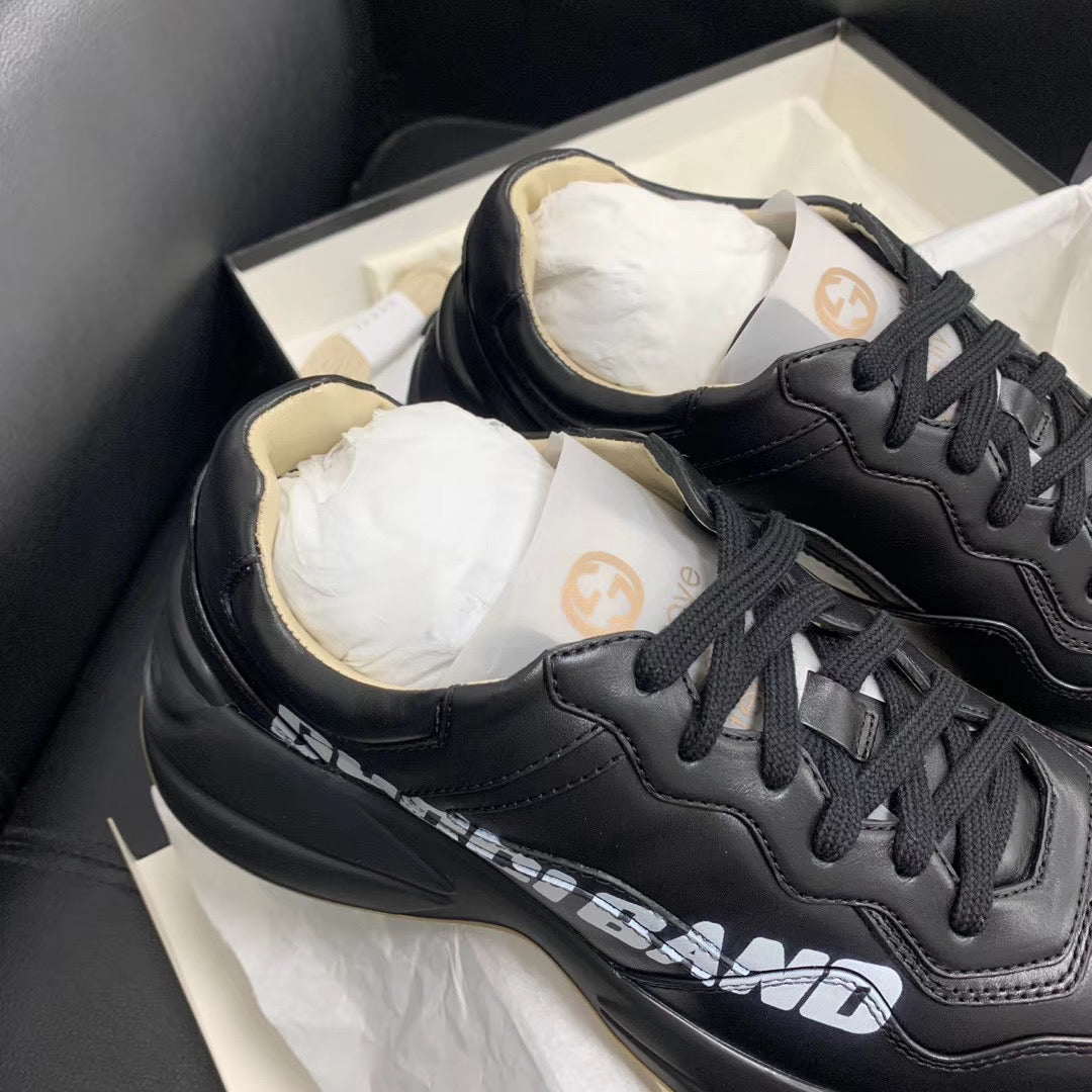 Rhyton Band Schwarze Sneaker