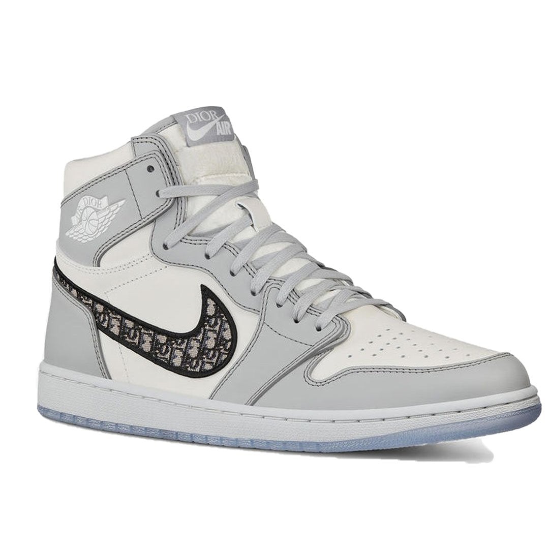 High – this is the first time that Jordan has collaborated with a legacy fashion label like – LUX VERSE Luxury Designer Fashion Outlet