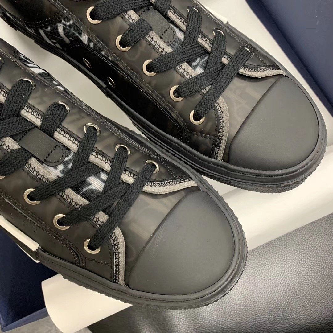 B23 Low Grey Oblique Sneakers