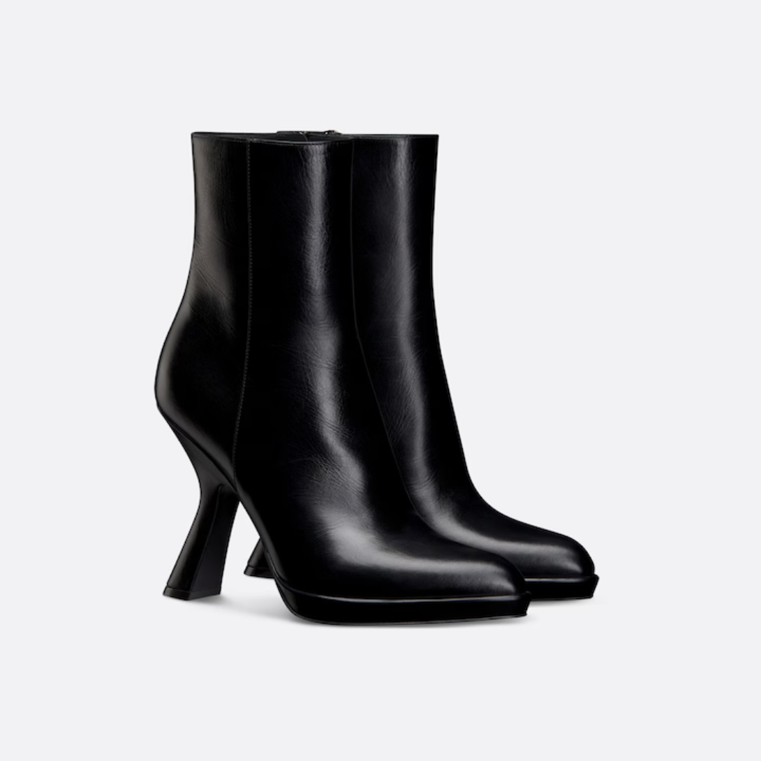 D-Fiction Heeled Ankle Boot – the elegant shoe will add a modern touch to any look – LUX VERSE Luxury Designer Fashion Outlet
