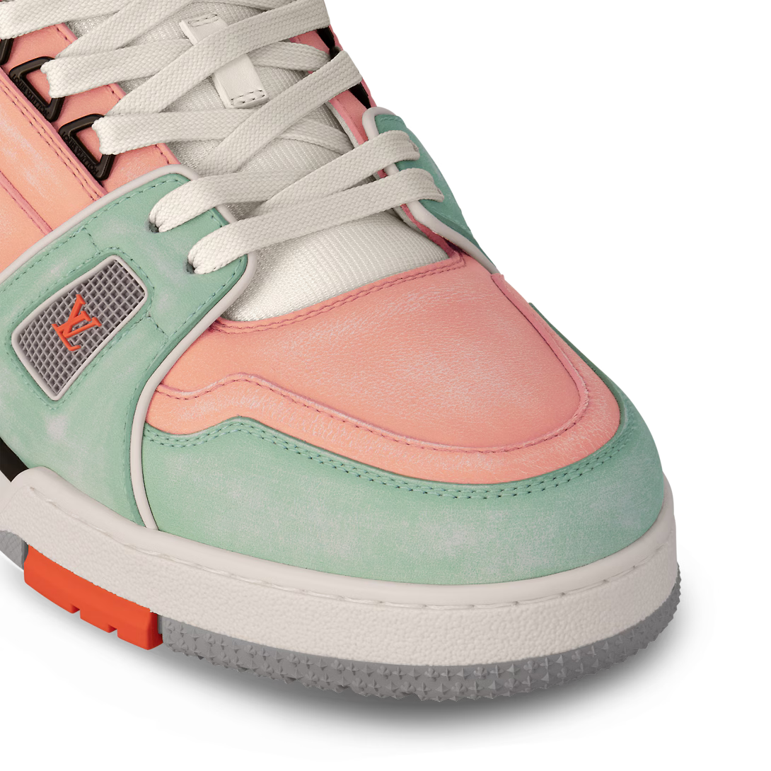 Trainer Cult Sneaker – this model, originally designed by Virgil Abloh, references vintage basketball – LUX VERSE Luxury Designer Fashion Outlet