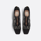 Naughtily-D Ankle Boot – the ankle boot is distinguished by its no-tongue design for an openwork effect – LUX VERSE Luxury Designer Fashion Outlet