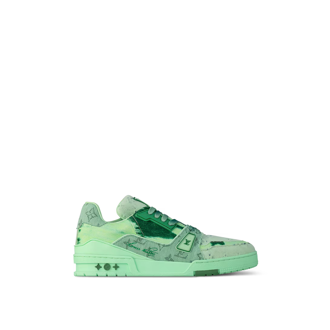 Trainer Elite Sneaker – the design is complemented by gradient laces and rubber Initials signatures on – LUX VERSE Luxury Designer Fashion Outlet