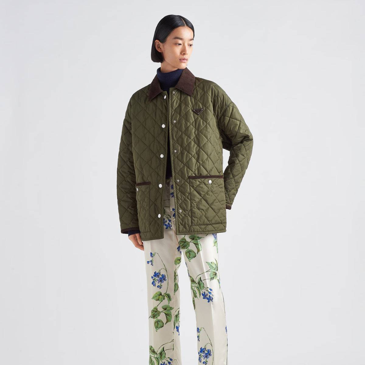 Light Re-Nylon jacket – expertly crafted for optimal performance, our Light Re-Nylon jacket is the perfect – LUX VERSE Luxury Designer Fashion Outlet