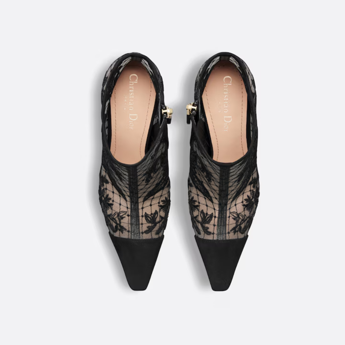 Capture Heeled Ankle Boot – a 10 cm (4) comma heel adds the finishing touch to the refined shoe that's ideal for – LUX VERSE Luxury Designer Fashion Outlet