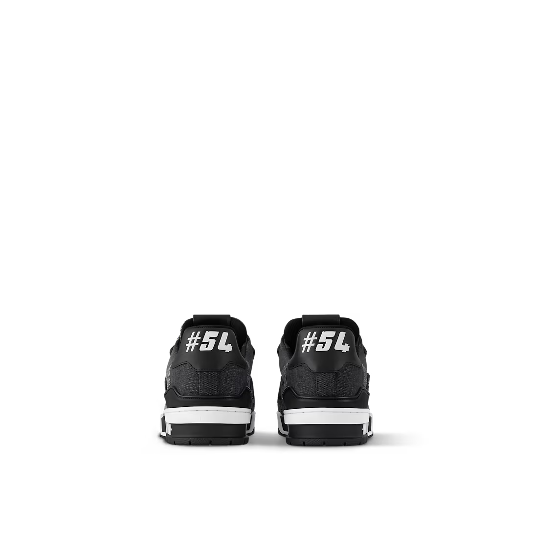 Trainer Rubber Sneaker – the script signature is embossed on the side, while the signature at the back refers – LUX VERSE Luxury Designer Fashion Outlet