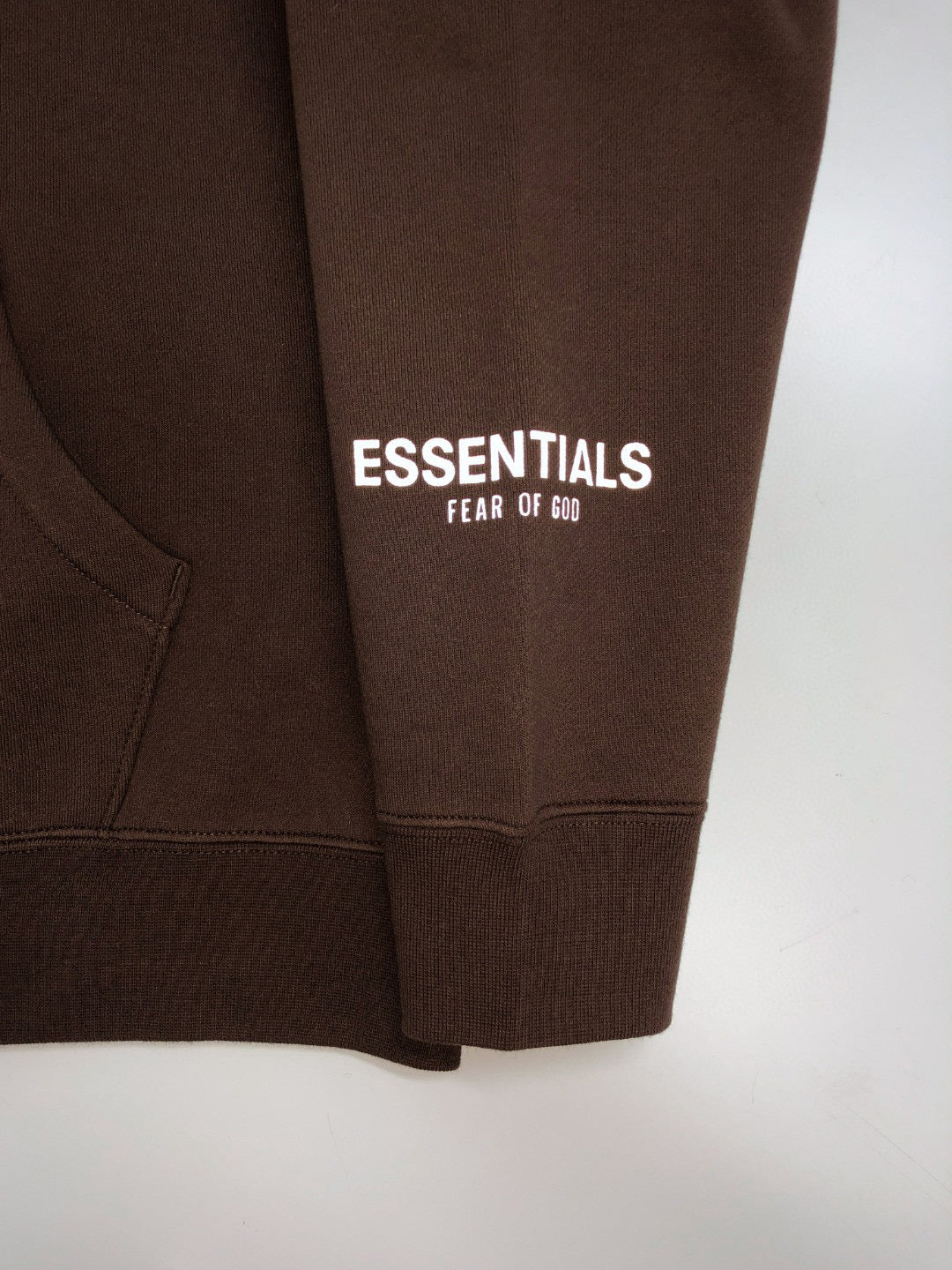 Brauner Baumwoll-Logo-Pullover – Herren