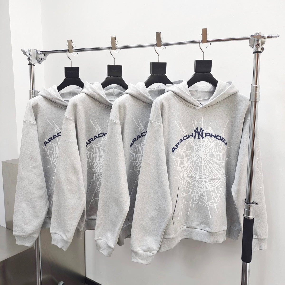 Grey Cotton Web Graphic Pullover - Men's