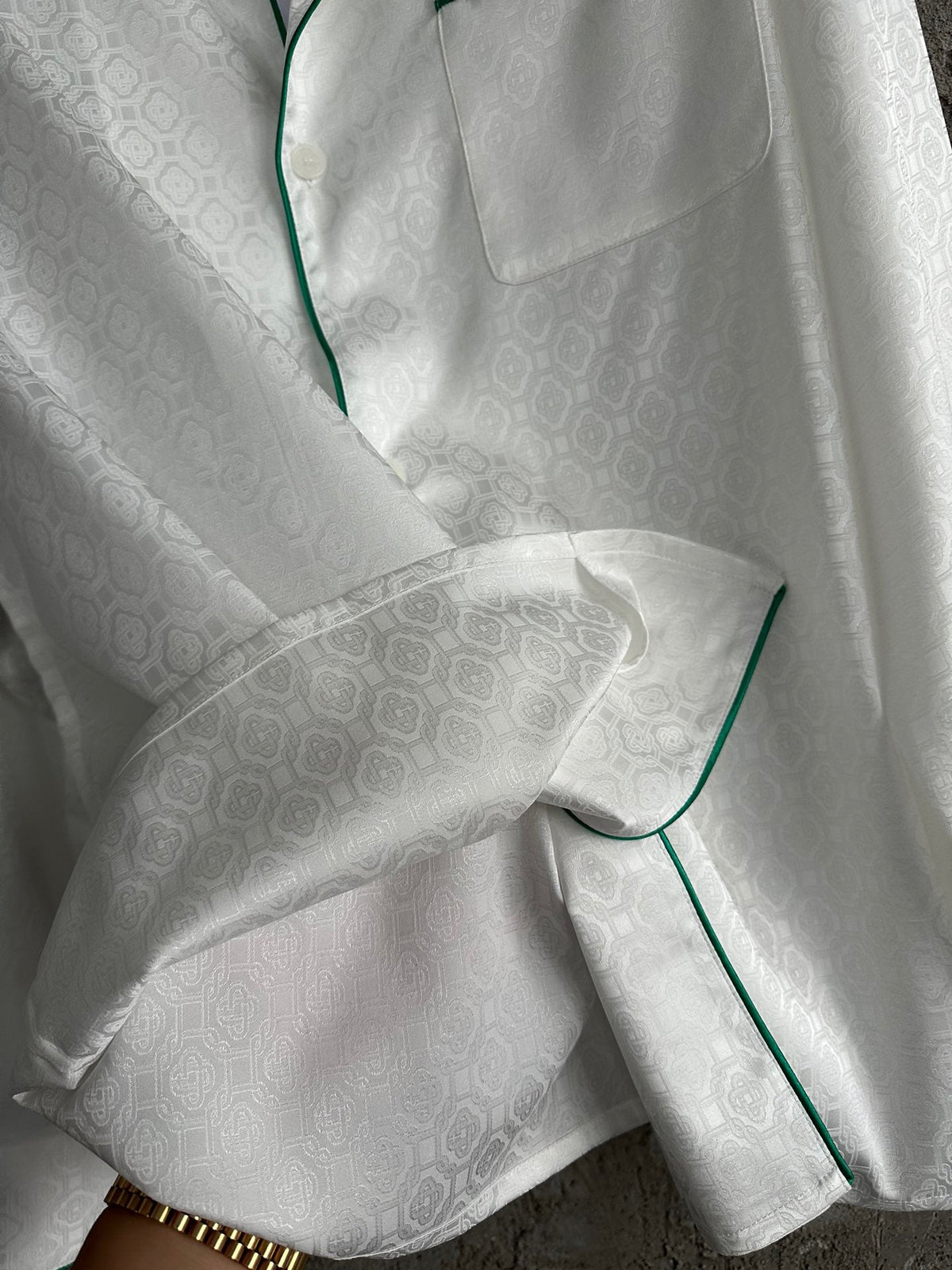Weißes Seiden-Langarmshirt mit Paspelierung – Herren