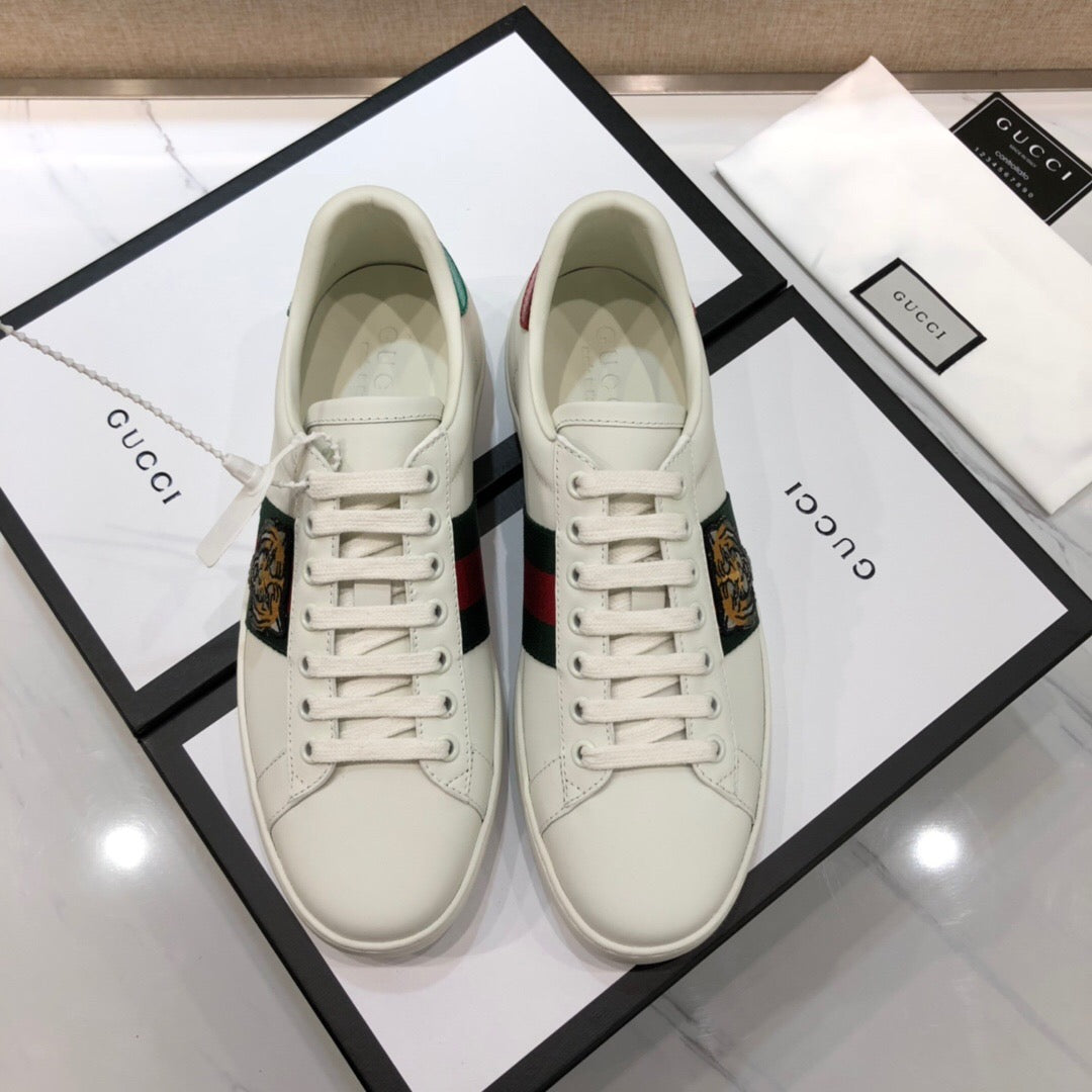 White Leather Embroidered Low-Top - Men's