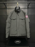 Schwarzer Nylon-Daunenparka – Herren