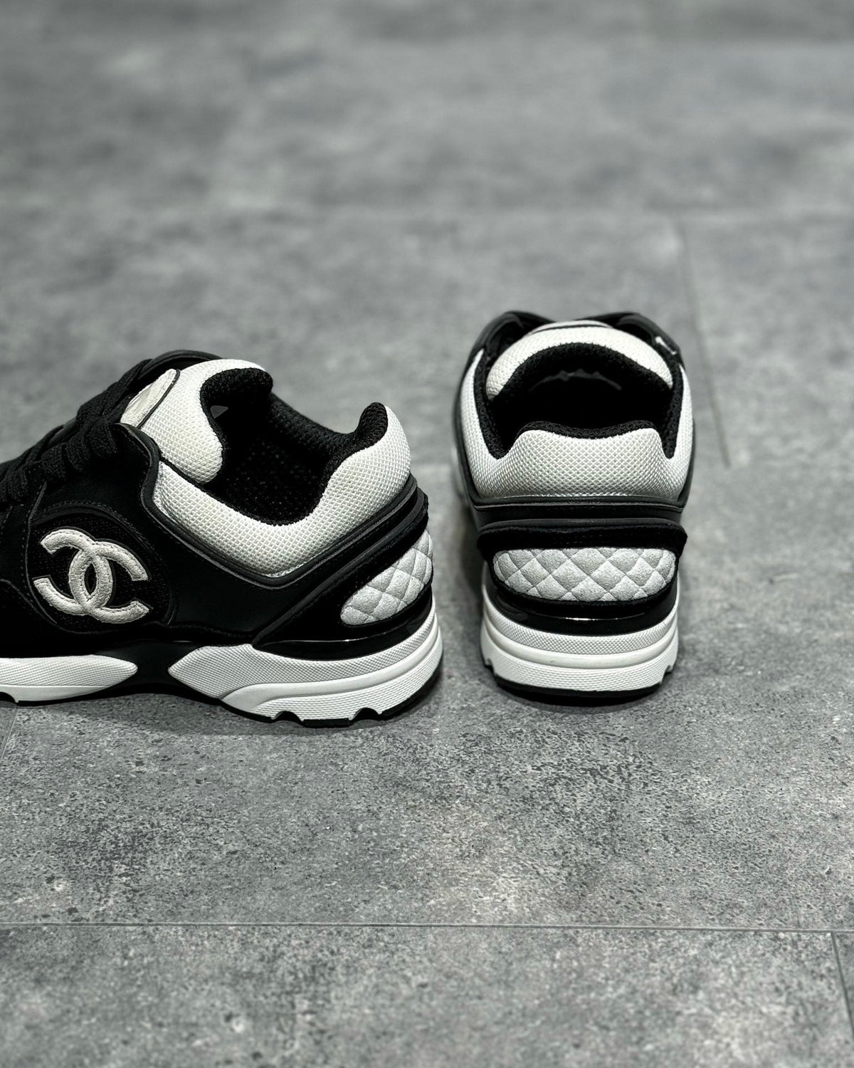 White Mesh Colourblock Chunky - Women's