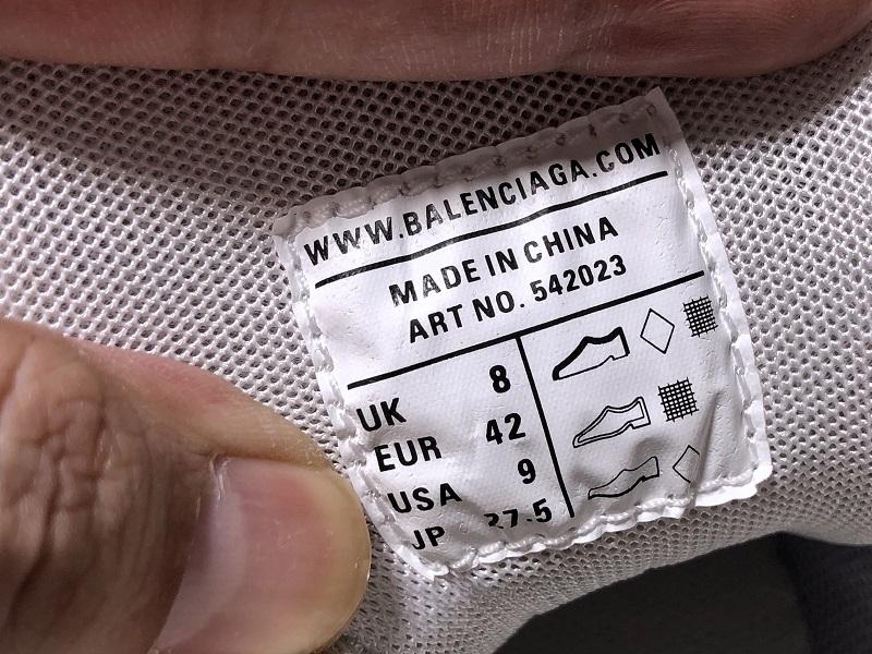 Sneaker Track aus weißem Mesh