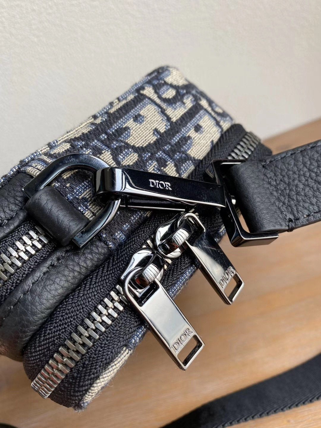 Two tone Crossbody Bag