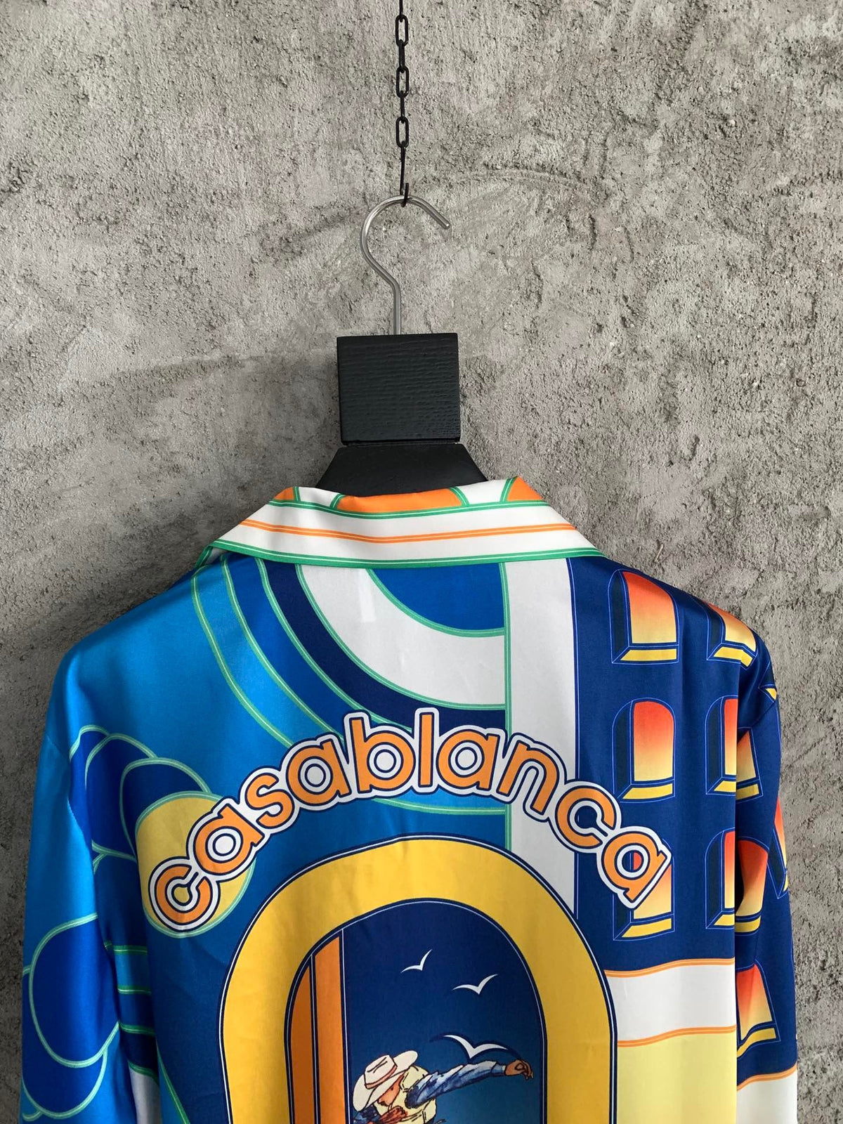 Blaues Seidenhemd mit geometrischem Muster – Herren