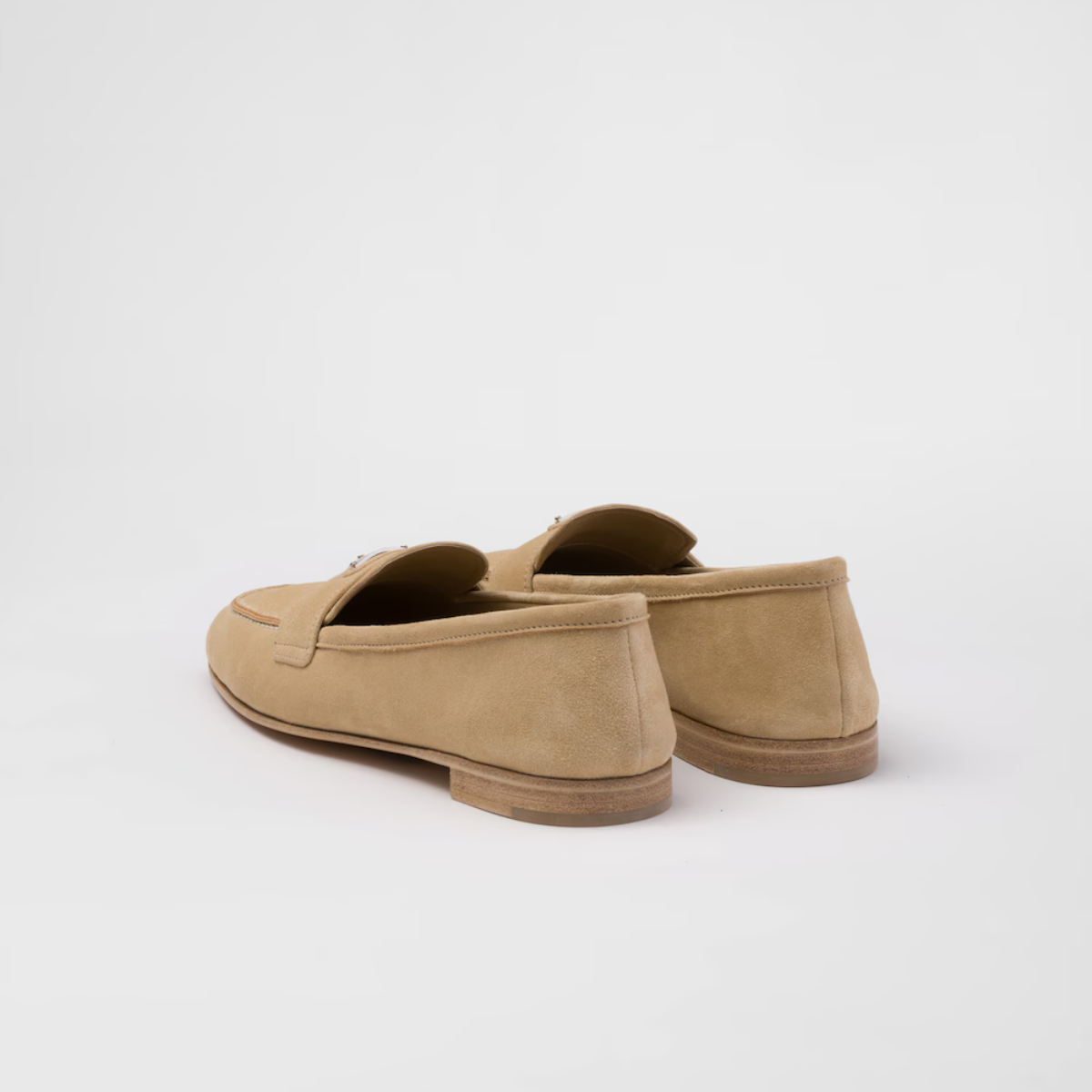 Suede loafers Ecru – these suede loafers with elegant and timeless classic lines are characterized – LUX VERSE Luxury Designer Fashion Outlet