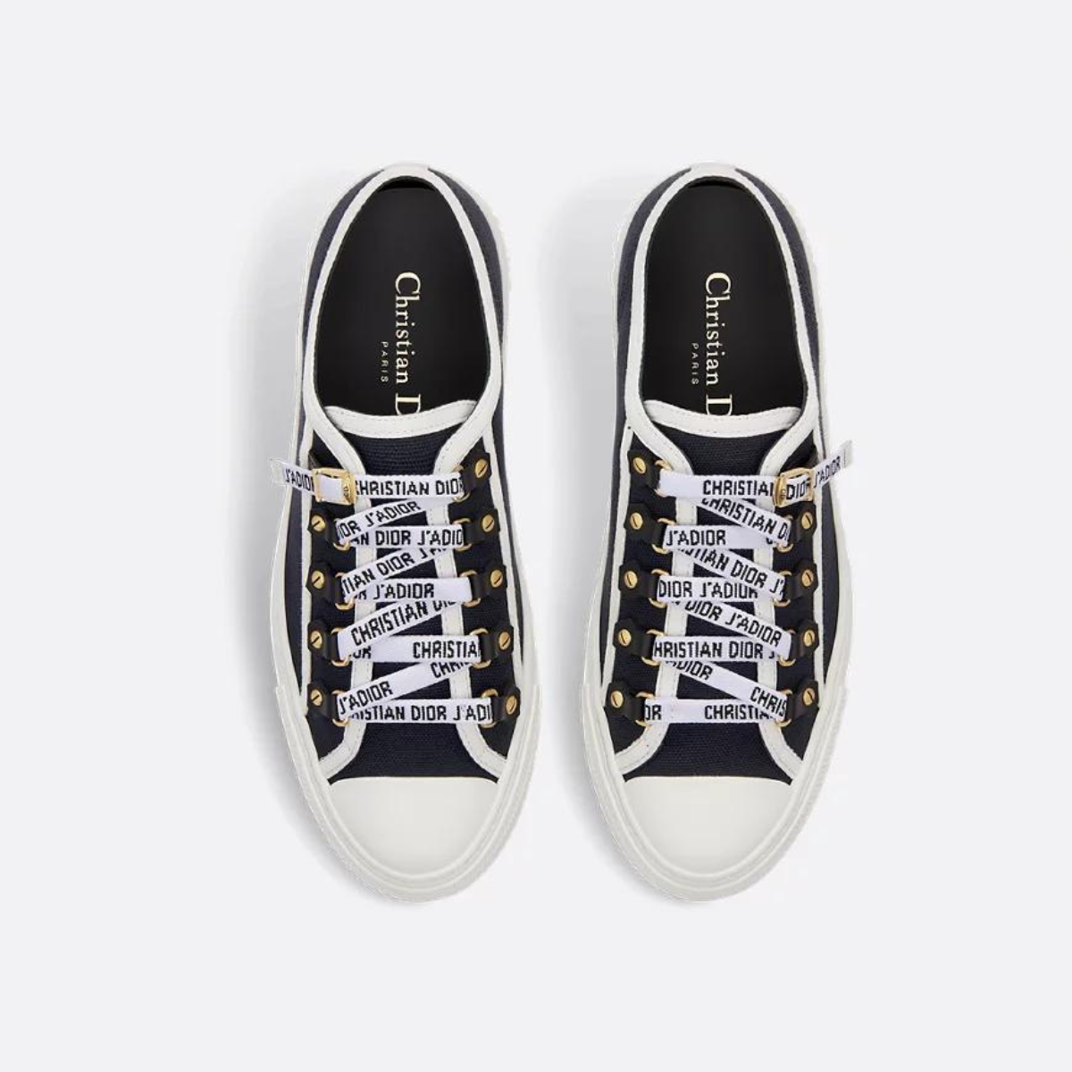 Walk'n'Canvas Sneaker – the style will lend a contemporary touch to any look – LUX VERSE Luxury Designer Fashion Outlet