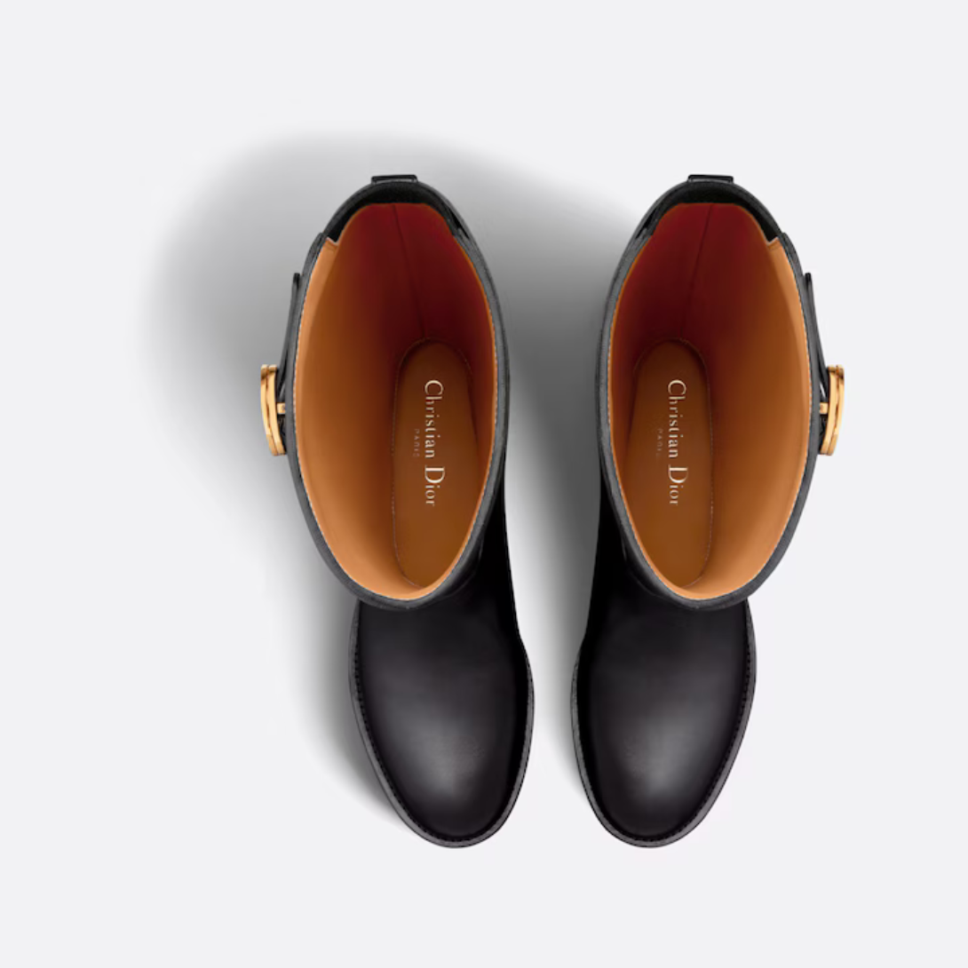 Empreinte Boot – new for Fall 2024, the boot embodies the collection's juxtaposition of masculine – LUX VERSE Luxury Designer Fashion Outlet