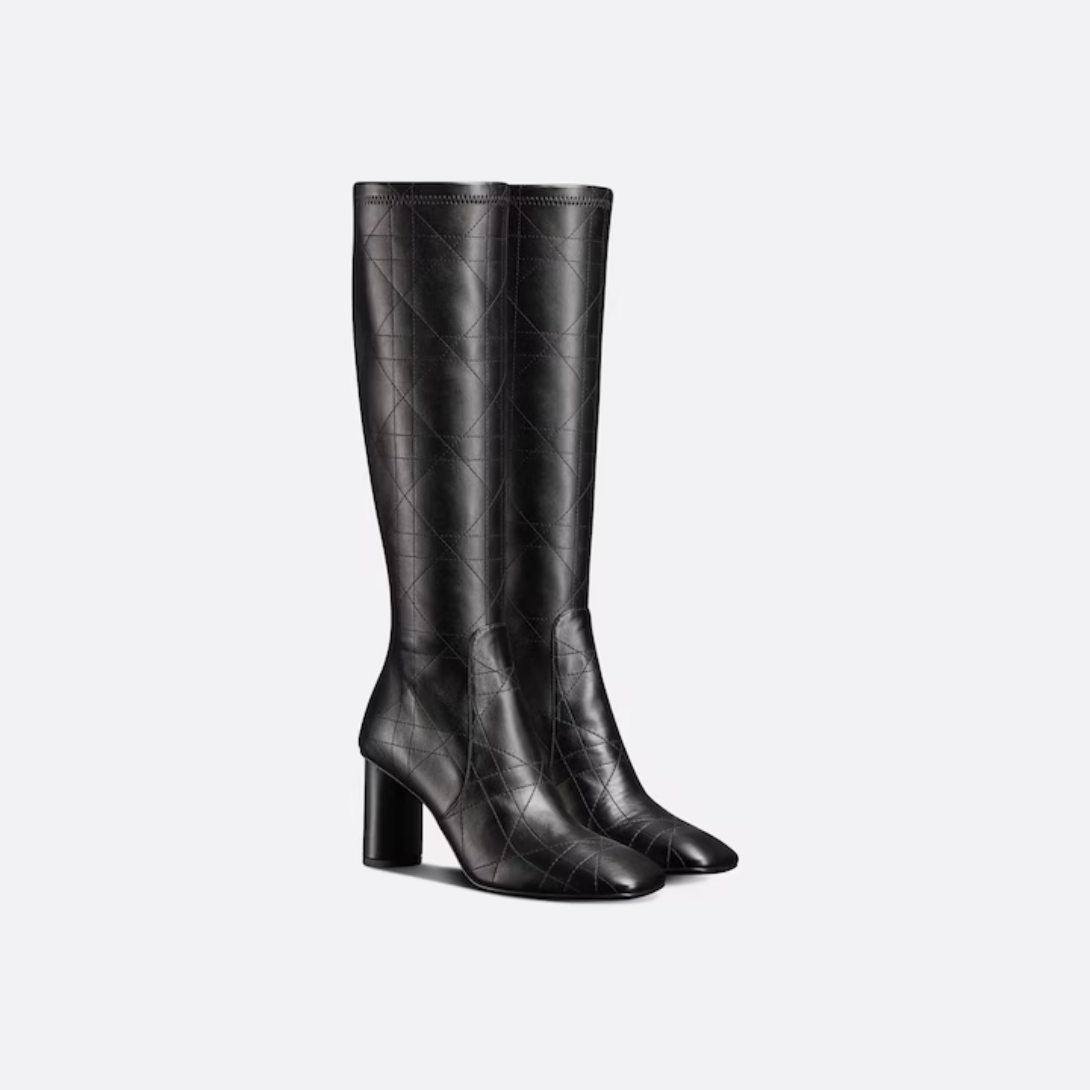 D-Shadow Heeled Boot – the D-Shadow boot celebrates the House’s codes of elegance and modernity – LUX VERSE Luxury Designer Fashion Outlet