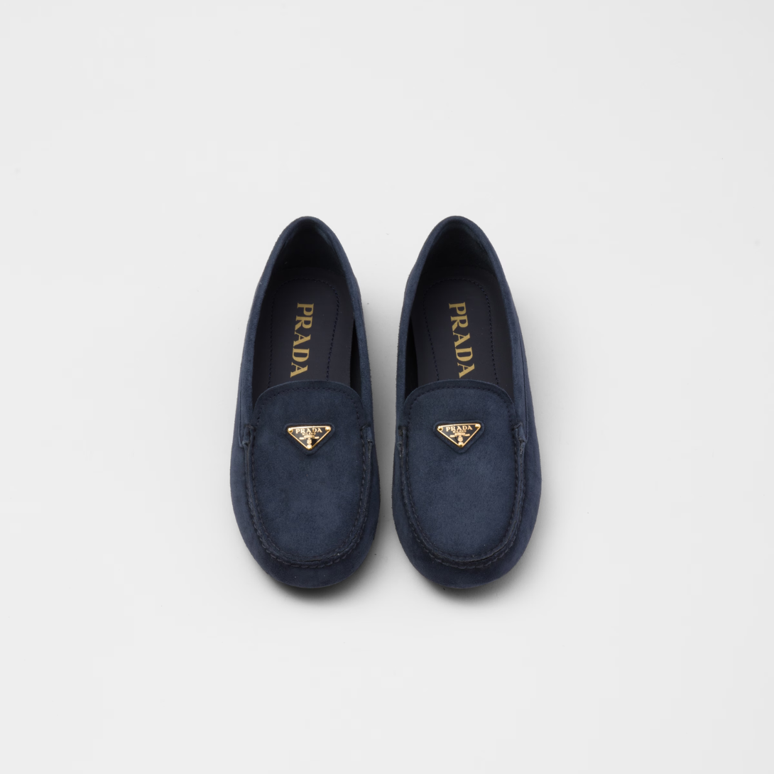 Suede driving loafers – the elegant and comfortable style made of suede leather is characterized by – LUX VERSE Luxury Designer Fashion Outlet