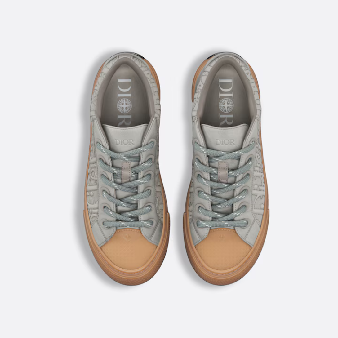 Dior B33 Sneaker – Dyed Cotton LIMITED AND NUMBERED EDITION – a celebration of the exclusive collaboration's excellence, the dyed cotton has a – LUX VERSE Luxury Designer Fashion Outlet