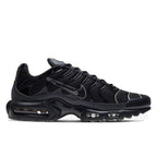 Air Max Plus – let your attitude have the edge in your Air Max Plus, a Tuned Air experience – LUX VERSE Luxury Designer Fashion Outlet