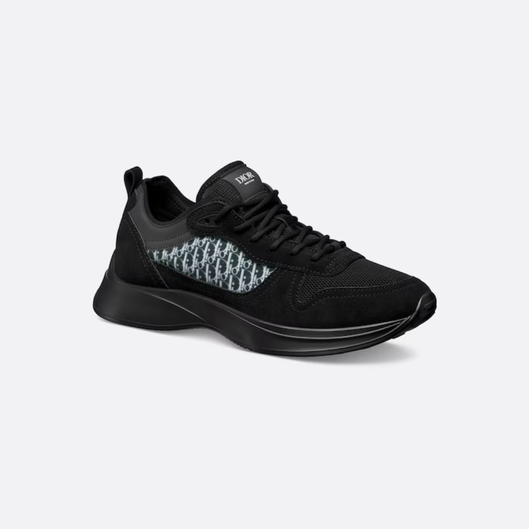 B25 Runner Sporty Sneaker – the B25 Runner sneaker pairs a sporty silhouette with House codes of elegance – LUX VERSE Luxury Designer Fashion Outlet