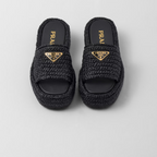 Crochet Flatform Iconic Slides – raffia-effect yarn Crochet workmanship Enameled metal triangle logo Monoblock rubber – LUX VERSE Luxury Designer Fashion Outlet