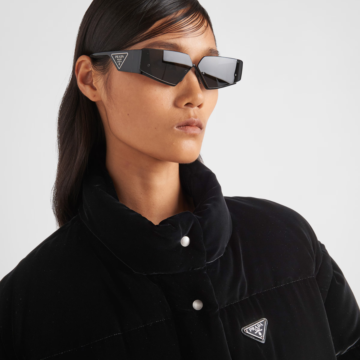 Convertible velvet down jacket – oversized volumes and new materials mix to create a new outerwear concept that – LUX VERSE Luxury Designer Fashion Outlet