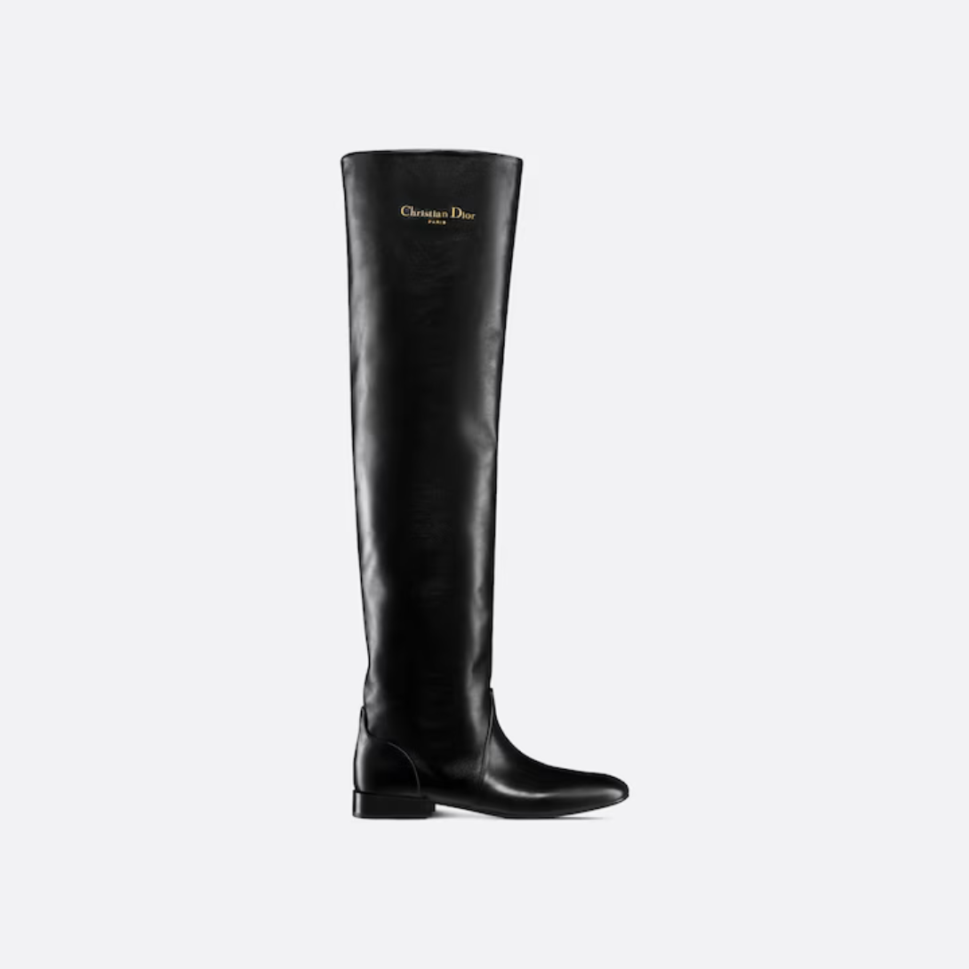 D-Town Thigh Boot – unveiled at the Autumn-Winter 2024-2025 Fashion Show, the new D-Town thigh boot is – LUX VERSE Luxury Designer Fashion Outlet
