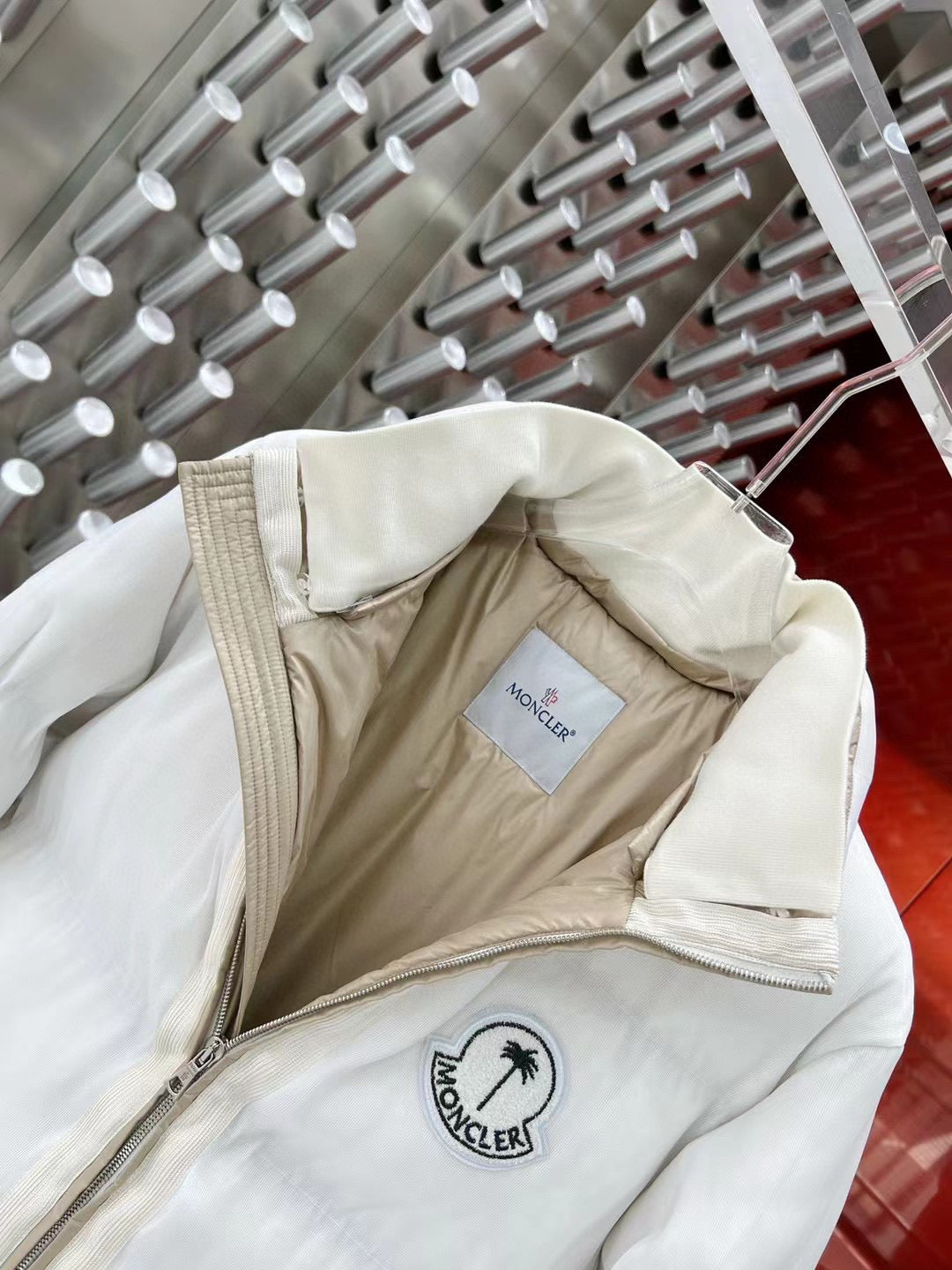 Weiße Steppjacke - Herren