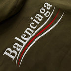 Olivfarbener Pullover mit Brustlogo aus Baumwolle – Herren
