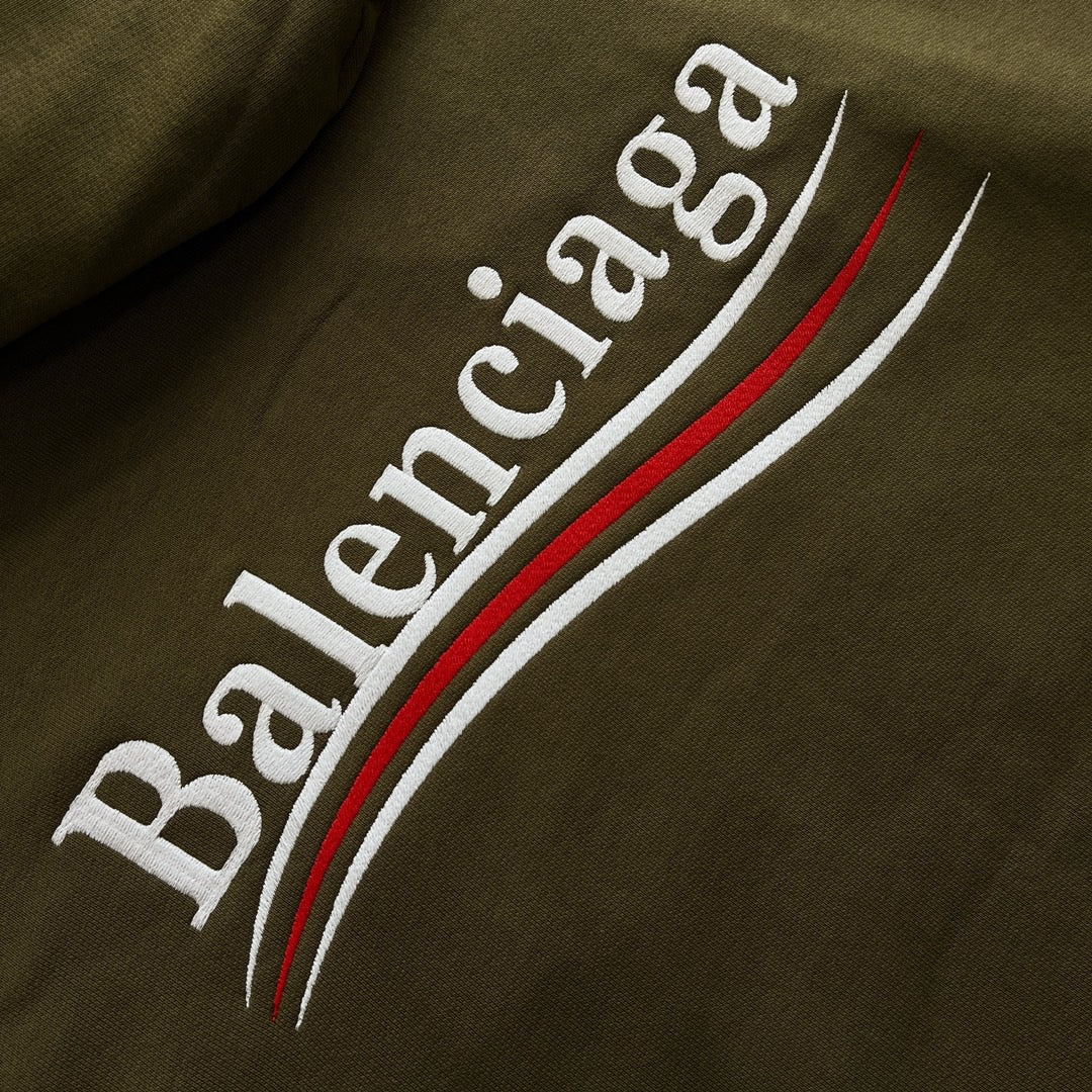 Olivfarbener Pullover mit Brustlogo aus Baumwolle – Herren