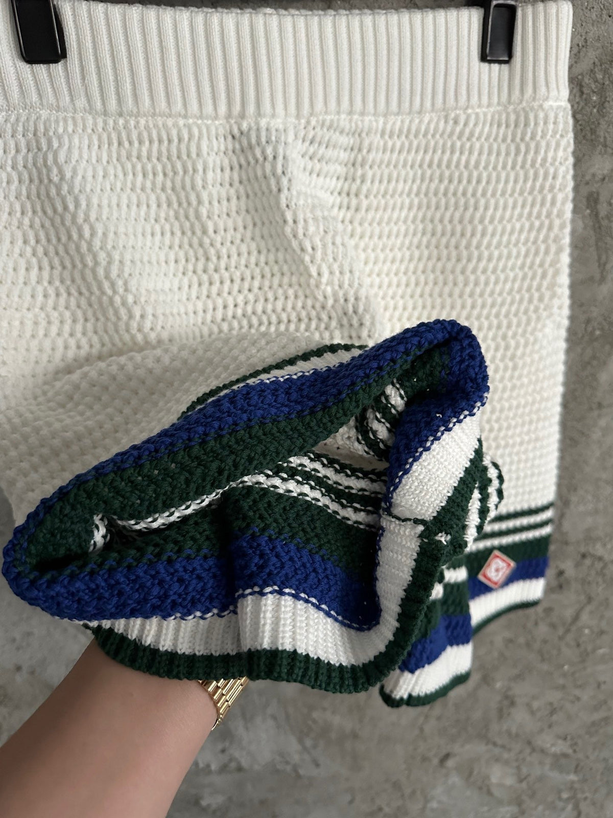 Marineblaue gestreifte Strickshorts – Herren