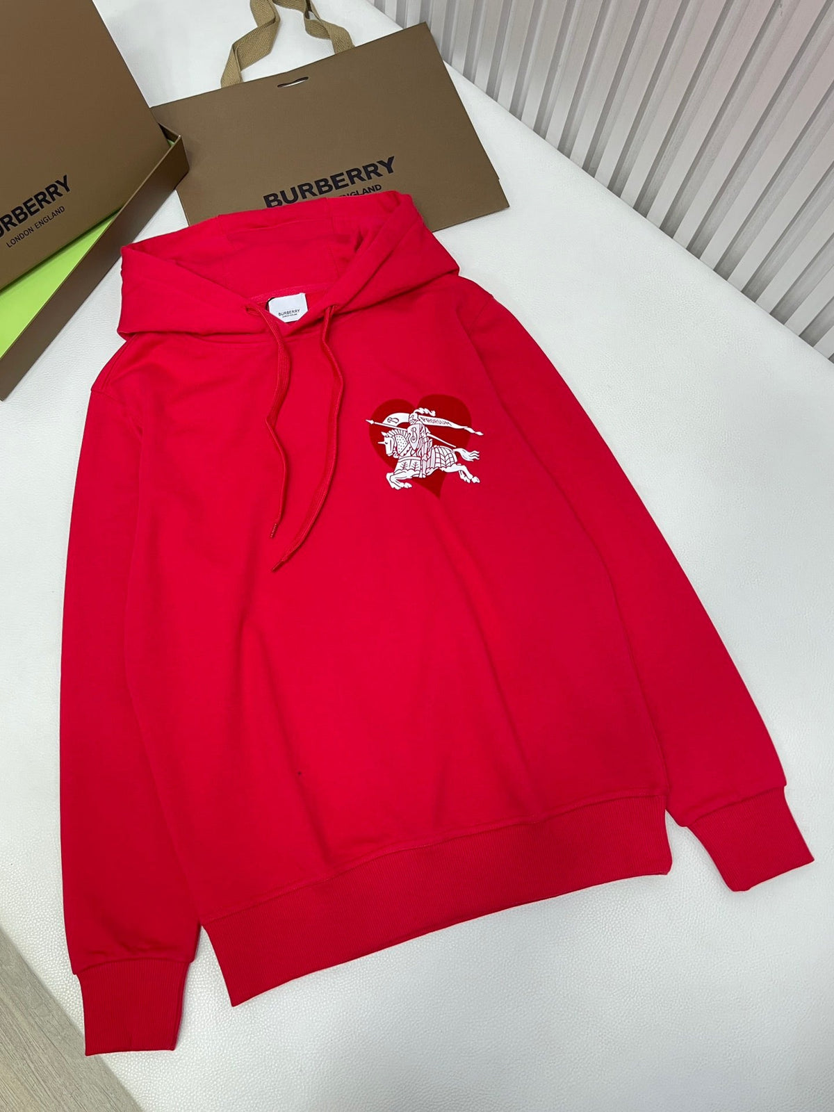Marineblauer Baumwoll-Pullover mit Brustlogo – Herren