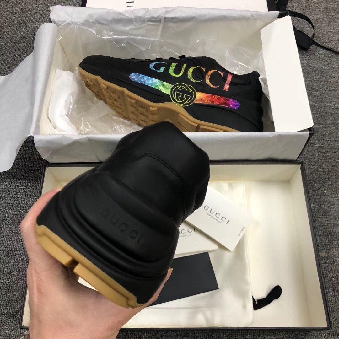 Rhyton Rainbow Logo Sneakers