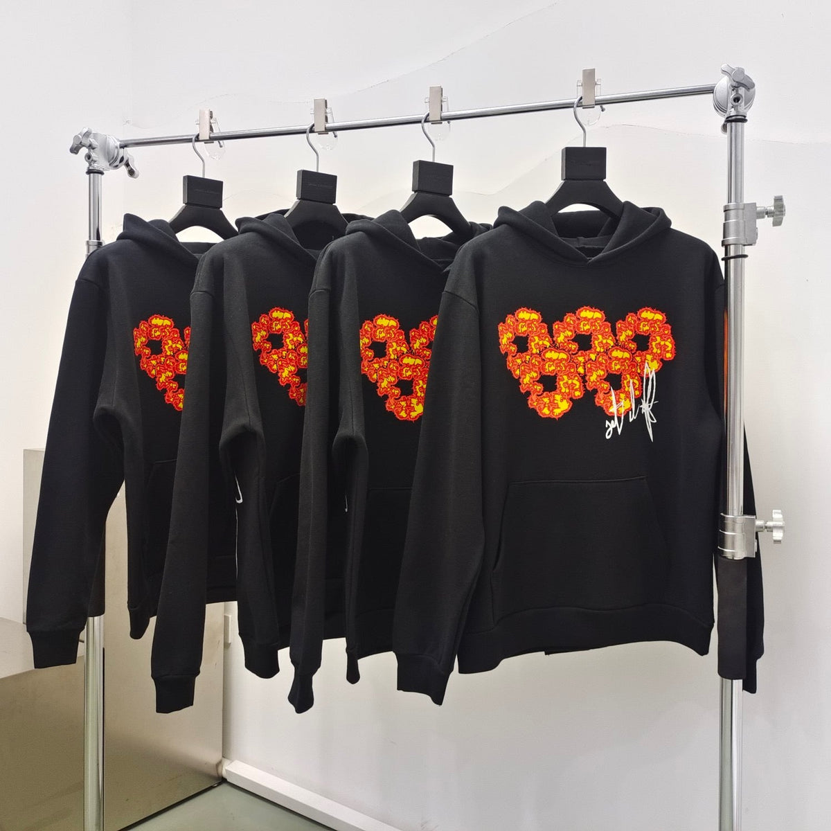 Black Cotton Print Pullover - Men's