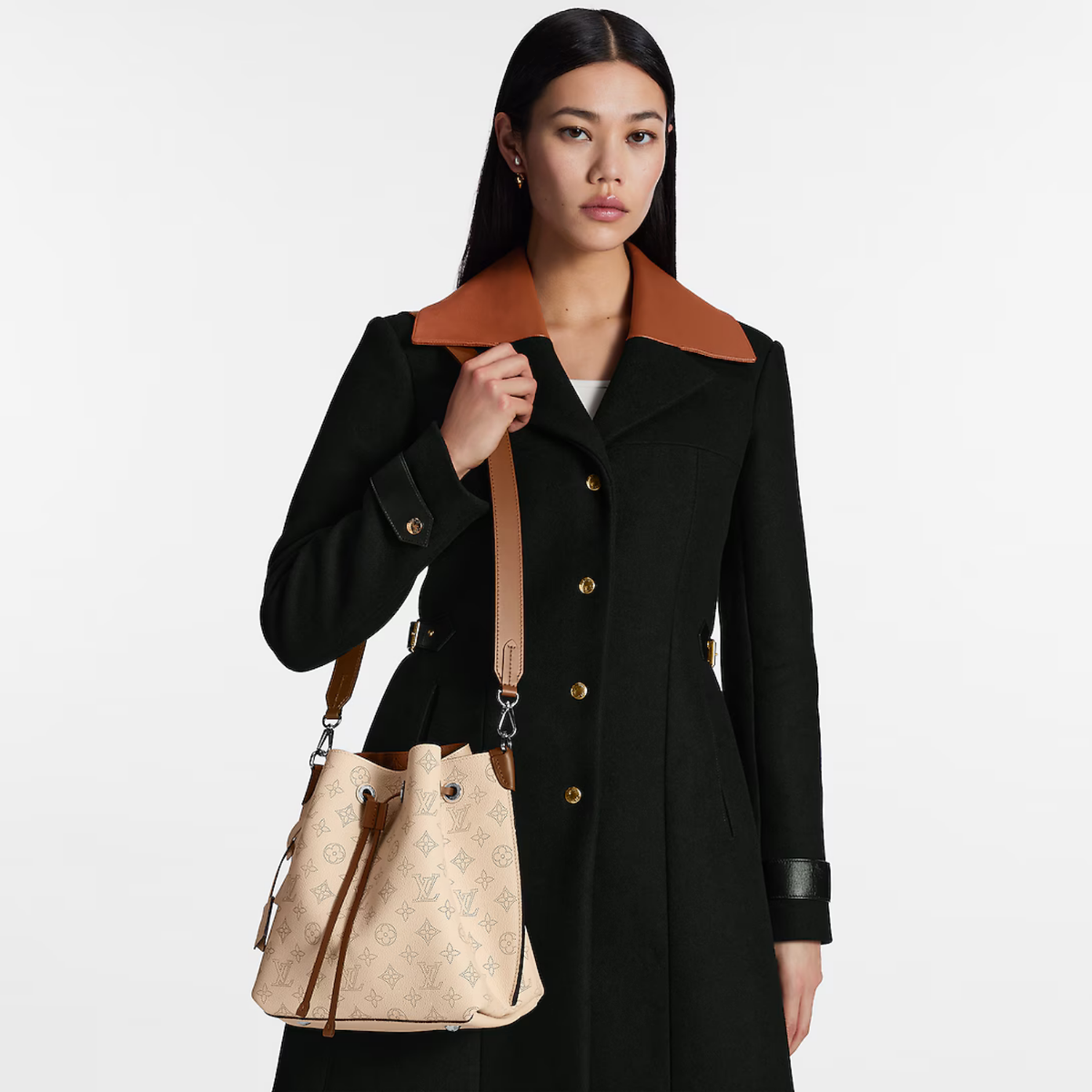 Muria Leather Bucket – the Muria bucket bag is made from Mahina calf, a perforated leather with a discreet – LUX VERSE Luxury Designer Fashion Outlet