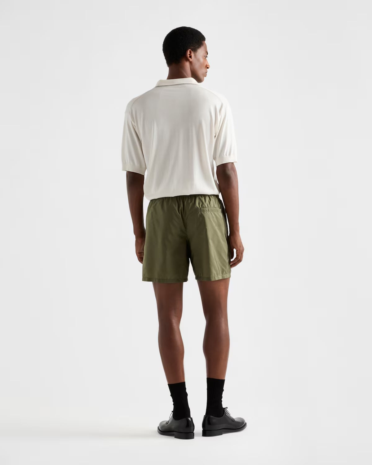 Re-Nylon swim trunks – the style with a classic silhouette, characterized by the elasticized waistband, is – LUX VERSE Luxury Designer Fashion Outlet