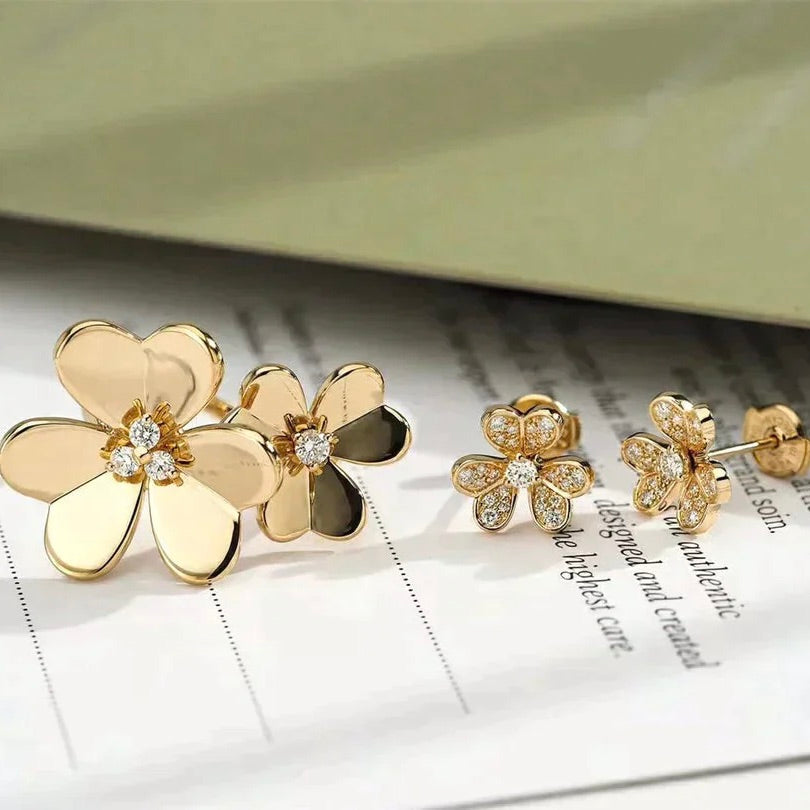 Clover Comos Gold Diamond Ring – LUX VERSE Luxury Designer Fashion Outlet