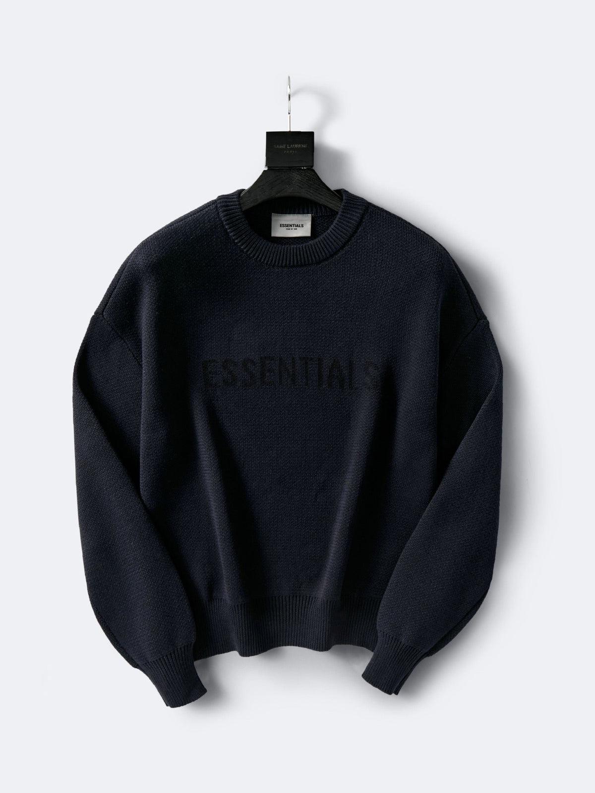 Cremefarbener Wollpullover mit Textlogo, Rundhalsausschnitt – Herren