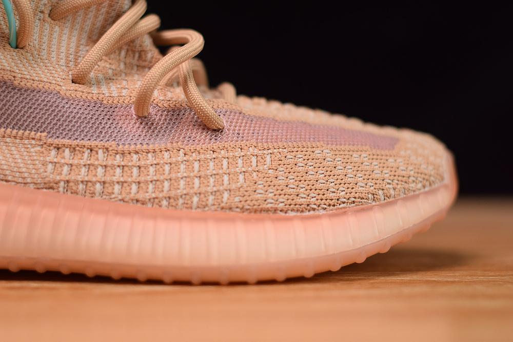 Yeezy Boost 350 V2 Clay Orange Sneakers