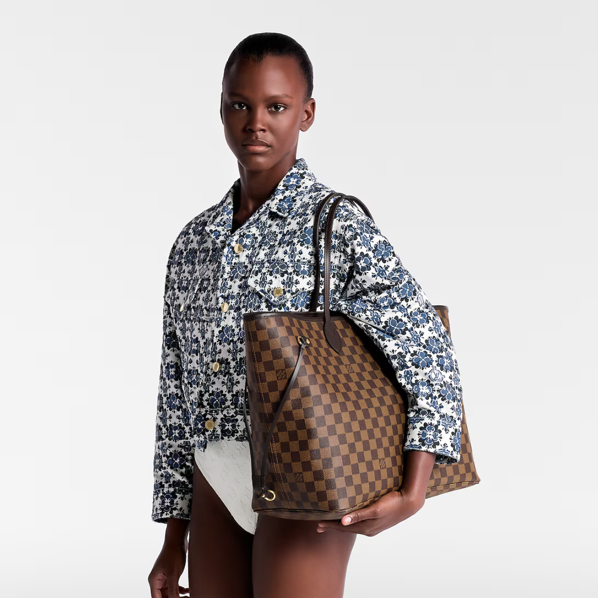 Neverfull GM Damier Ebene canvas – crafted from elegant Damier Ebene canvas with natural cowhide trim, it is – LUX VERSE Luxury Designer Fashion Outlet