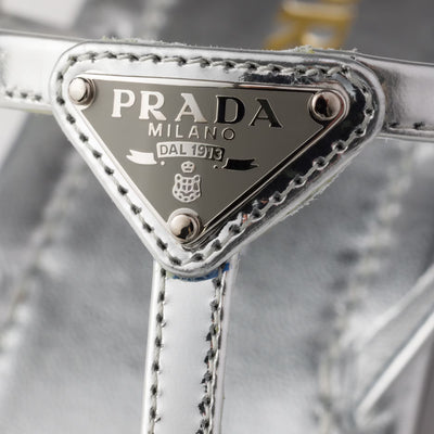 Patent leather thong sandals