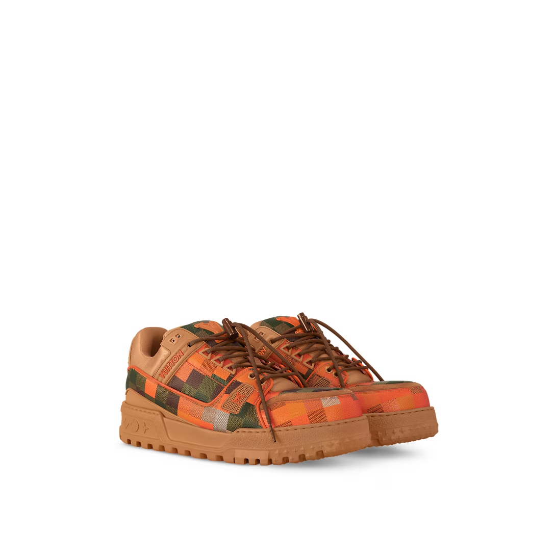Trainer Maxi Sneaker – this edition of the Trainer Maxi sneaker comes in calf leather printed with – LUX VERSE Luxury Designer Fashion Outlet