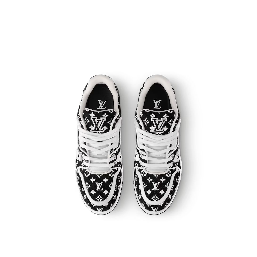 Trainer Iconic Style Sneaker – designed by Artistic Director Virgil Abloh, this iconic style was inspired – LUX VERSE Luxury Designer Fashion Outlet