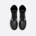 D-Major Ankle Boot Blue – crafted in black calfskin with deep blue and beige embroidered Cannage cotton, – LUX VERSE Luxury Designer Fashion Outlet