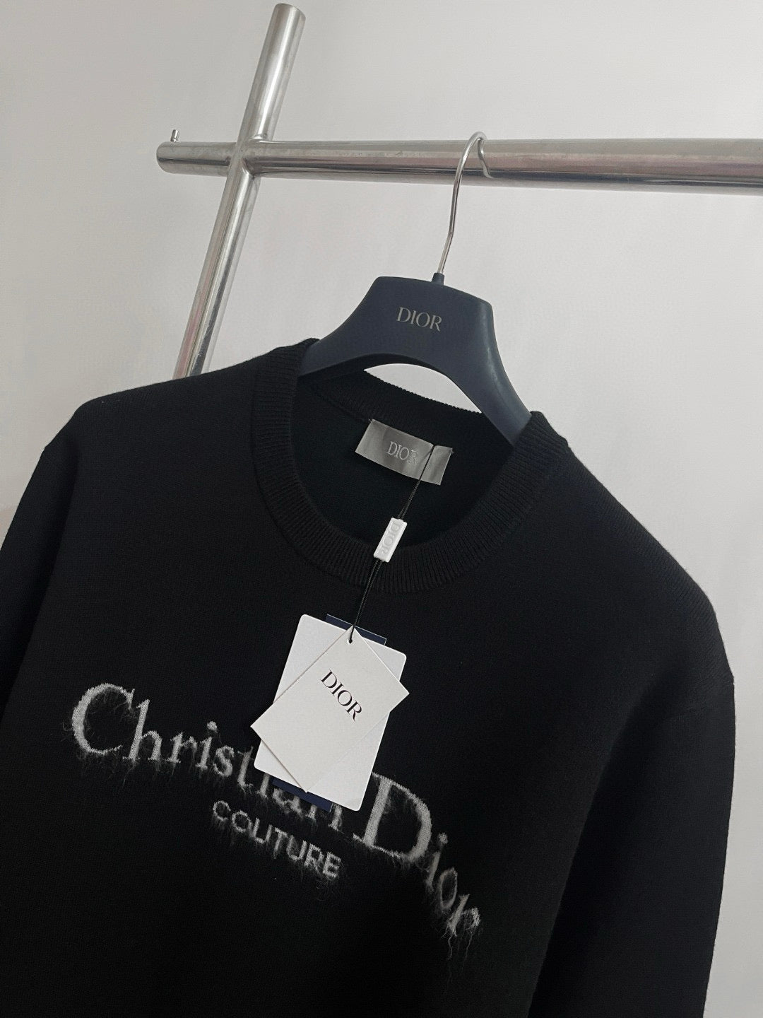 Rundhals-Pullover aus schwarzer Wolle mit Textlogo – Herren