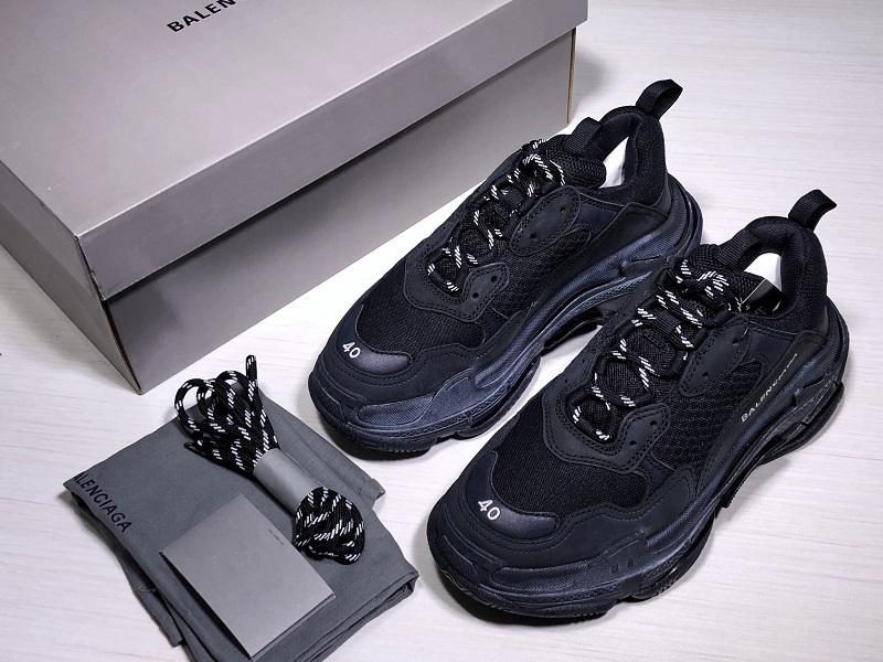 Triple S Dark Grey Sneakers