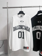 Schwarzes Langarmtrikot mit Nummer – Herren